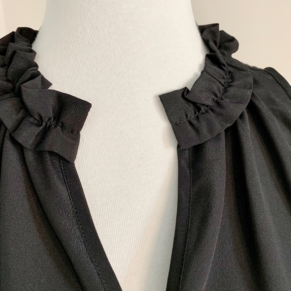 The Limited Ruffle Neckline Top - Picture 3 of 7